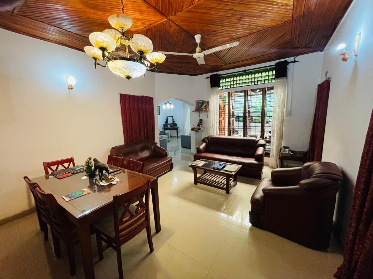 Mangala Lodge Kurunegala Luaran gambar